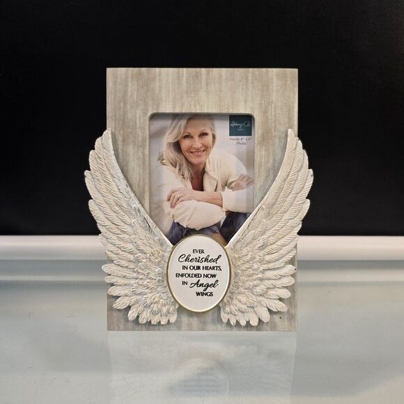 Angel Wings Photo Frame Memorial Decorative Picture Frame Gift for Loved Ones - Picture 1 of 7